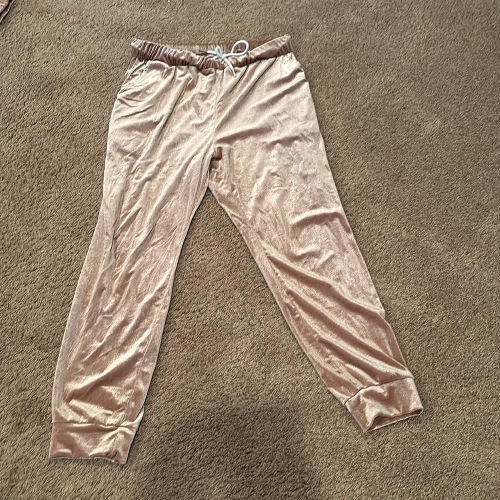 Metallic Gold Tracksuit Set - Picture 4 of 7